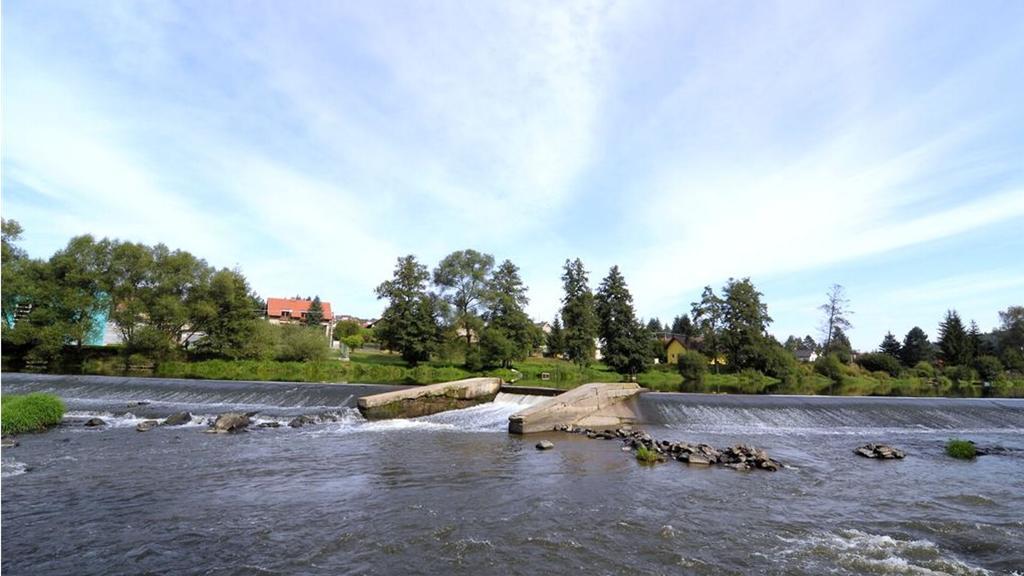 U Certa Hotel Čerčany Eksteriør billede